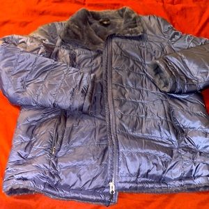 Women’s fur lined coat 3/4 length